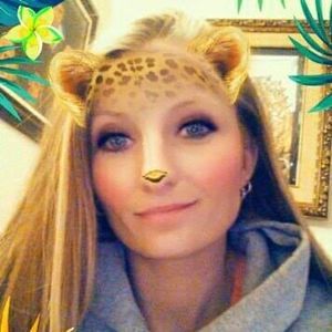 Meet your Posher, Liza